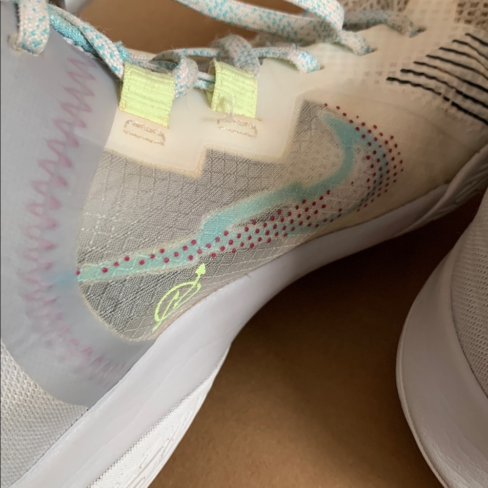 Nike Kyrie flytrap sneakers - Picture 4 of 6